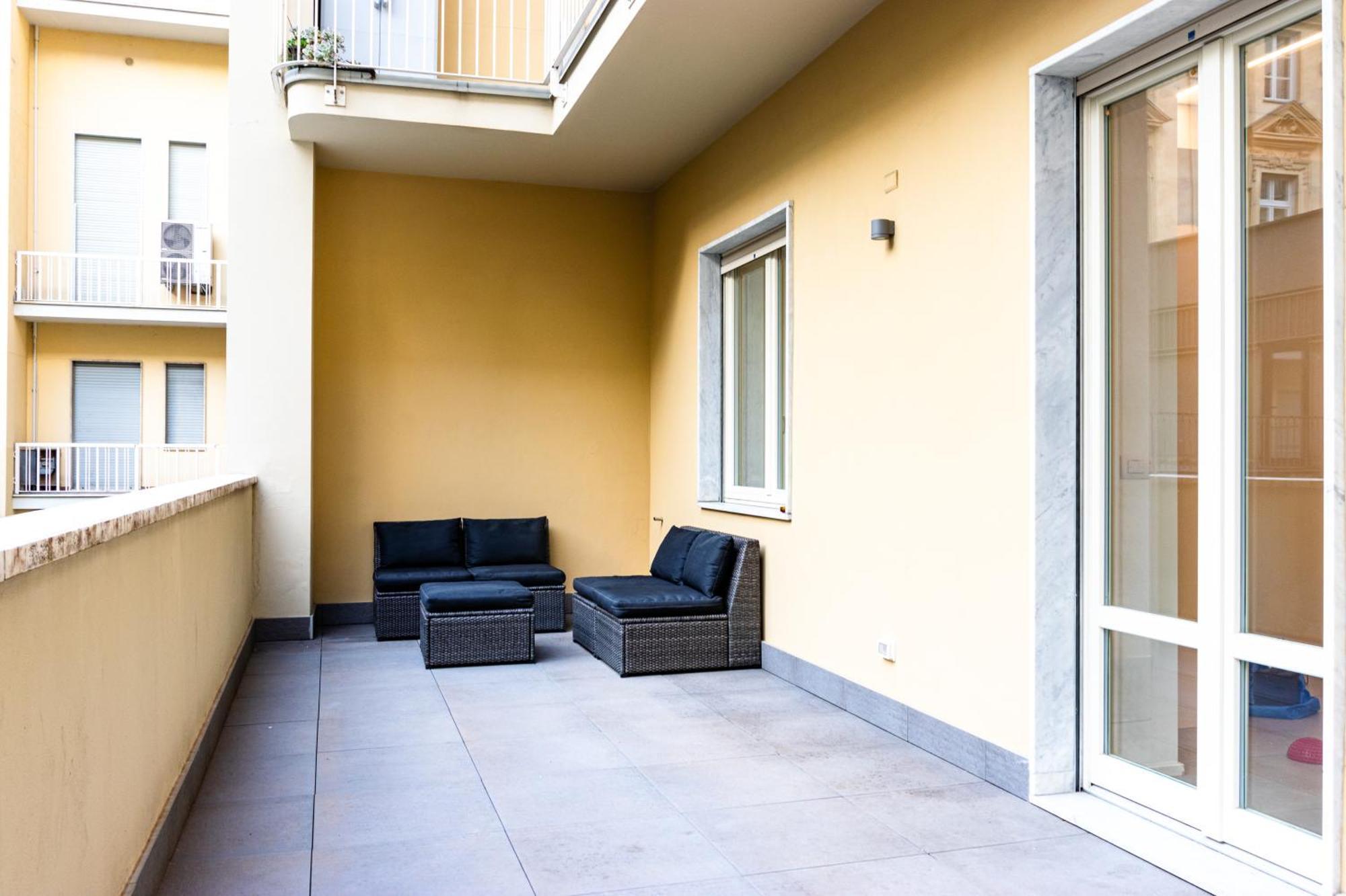 White Roma - Elegant And Comfortable Turin Exterior photo